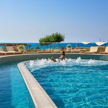 Elysium & Hotel 5*