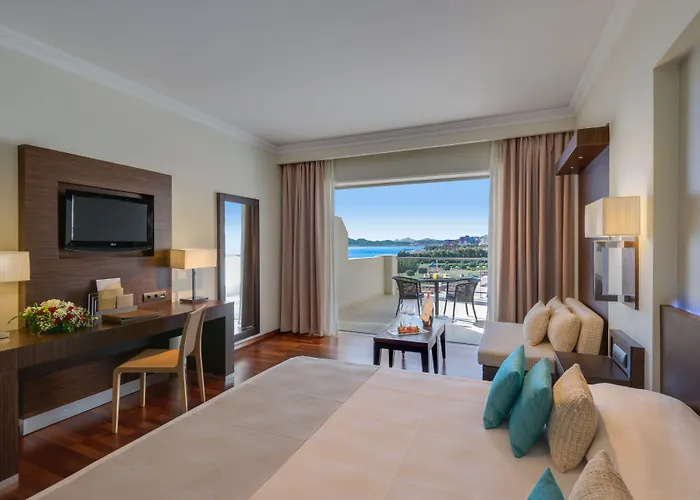 Elysium & Otel Faliraki